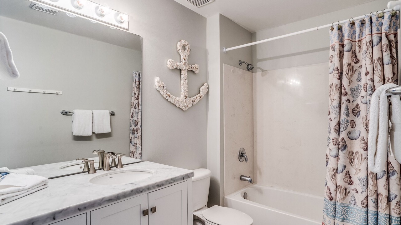 Photo of Bathroom in Miramar Beach