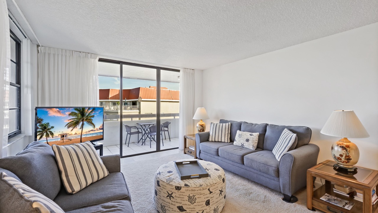 Photo of Livingroom in Marco Island