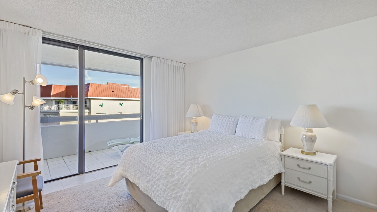 Photo of Bedroom in Marco Island