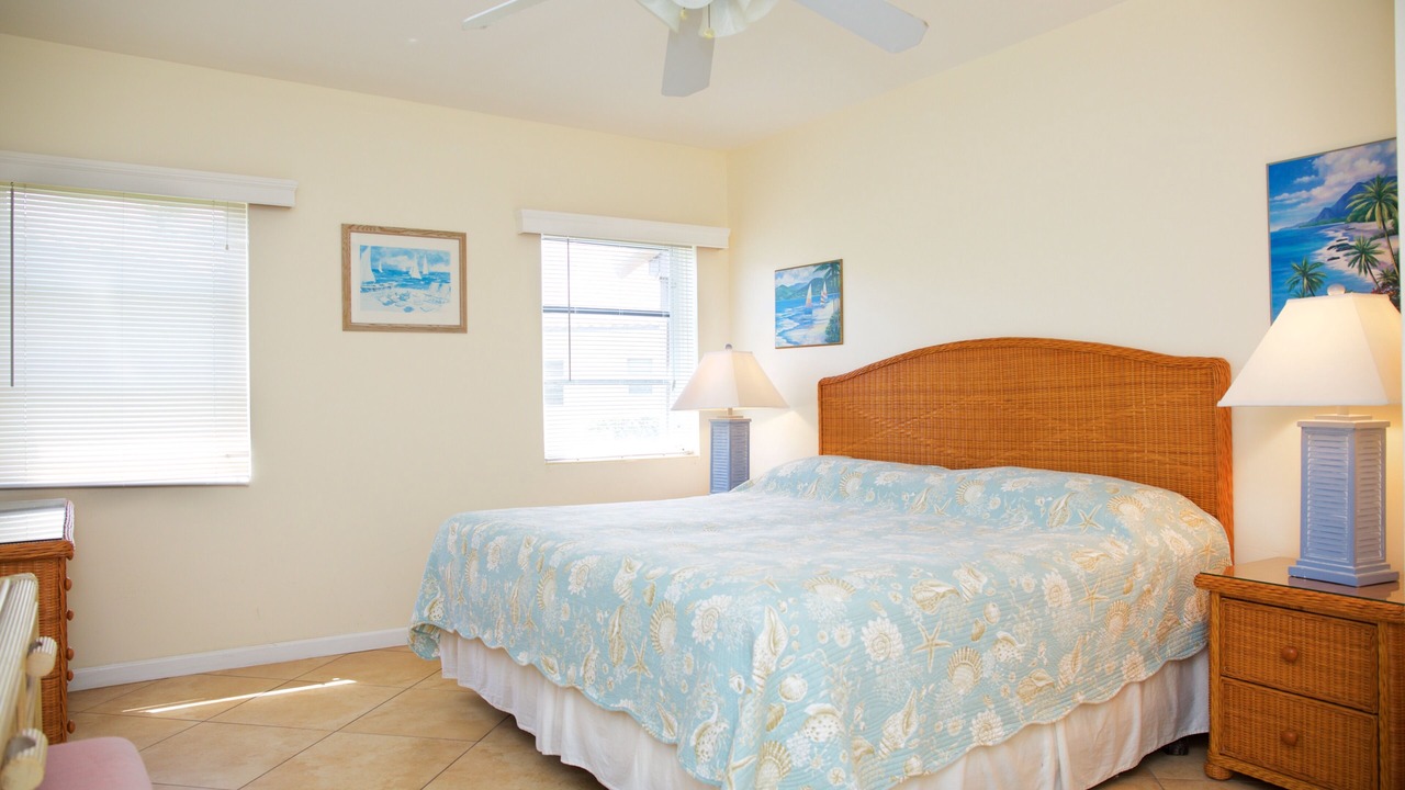Photo of Bedroom in Hillsboro Beach