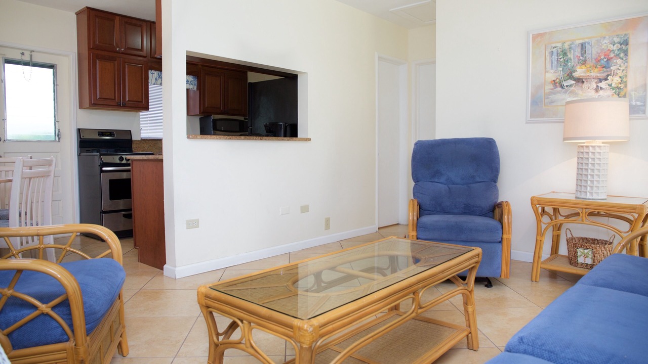 Photo of Livingroom in Hillsboro Beach