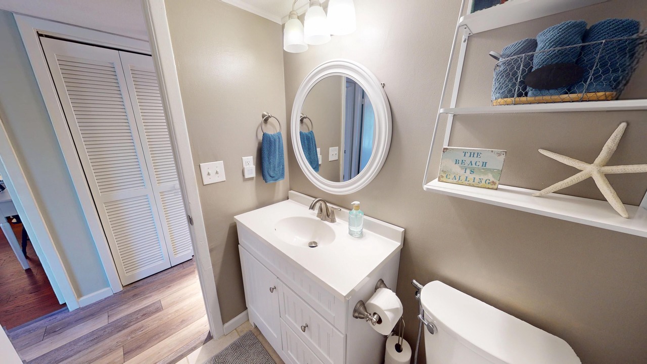 Photo of Bathroom in Largo