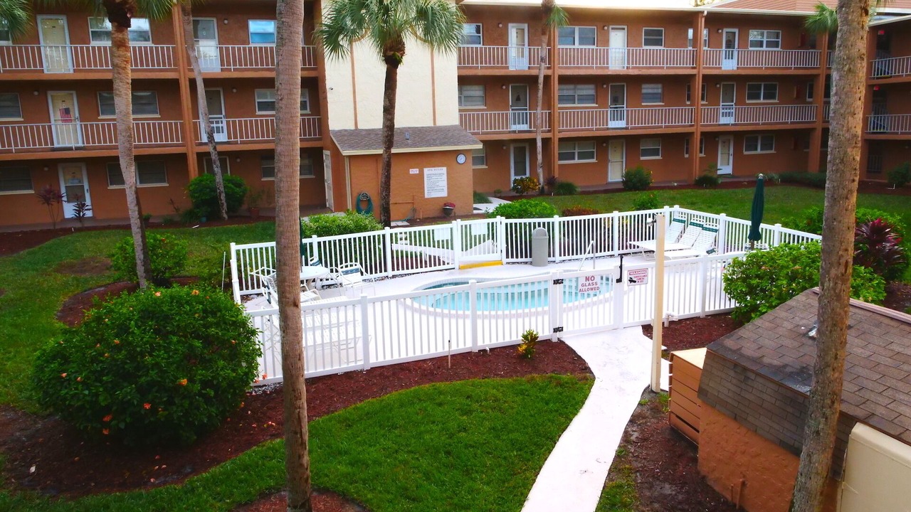 Photo of Outdoor in Largo