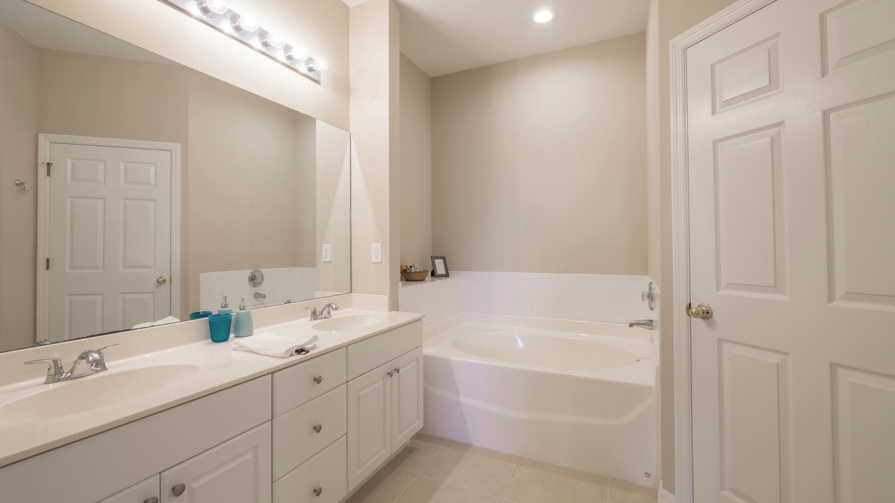 Photo of Bathroom in Biggar