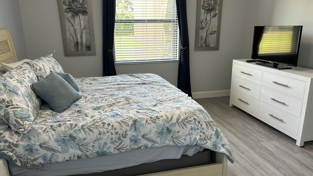 Photo of Bedroom in Bradenton