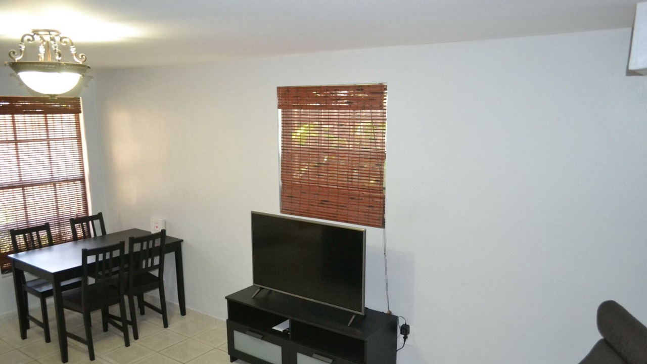 Photo of Livingroom in Coral Way