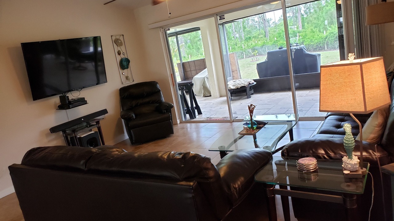 Photo of Livingroom in Eisenhower