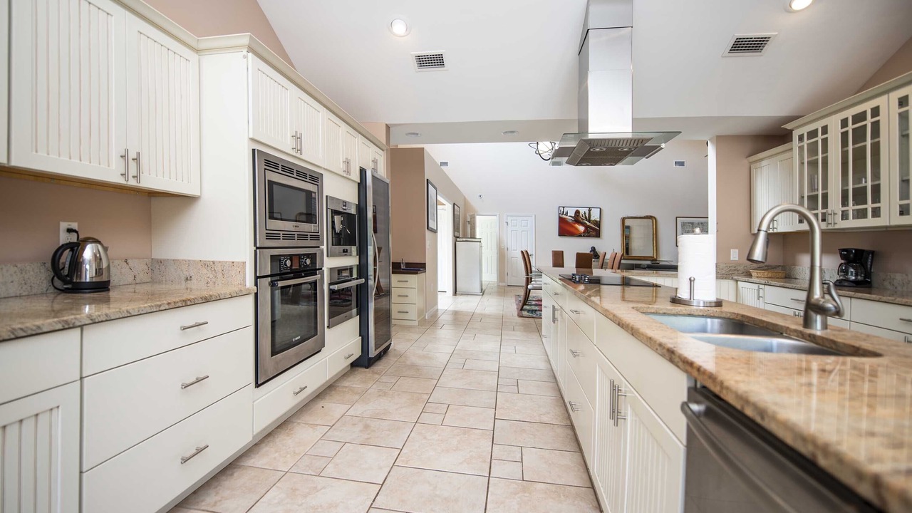 Photo of Kitchen in Groveland