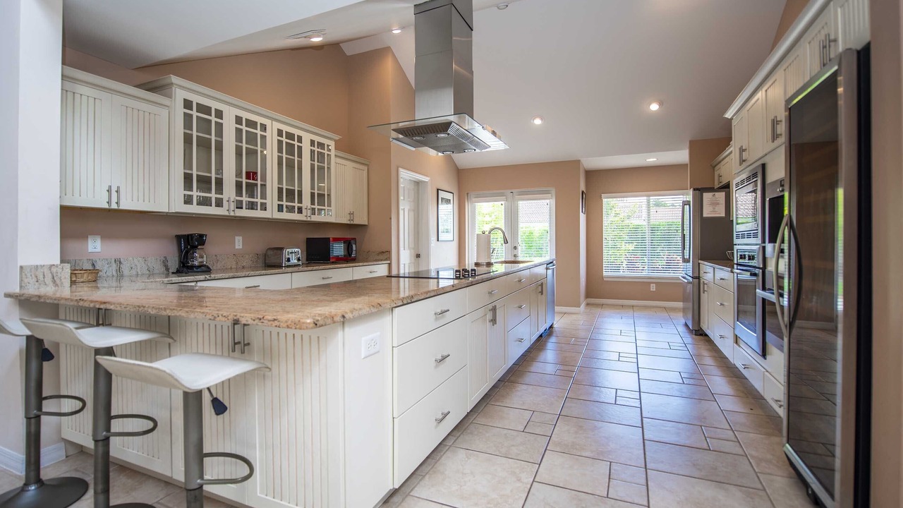 Photo of Kitchen in Groveland