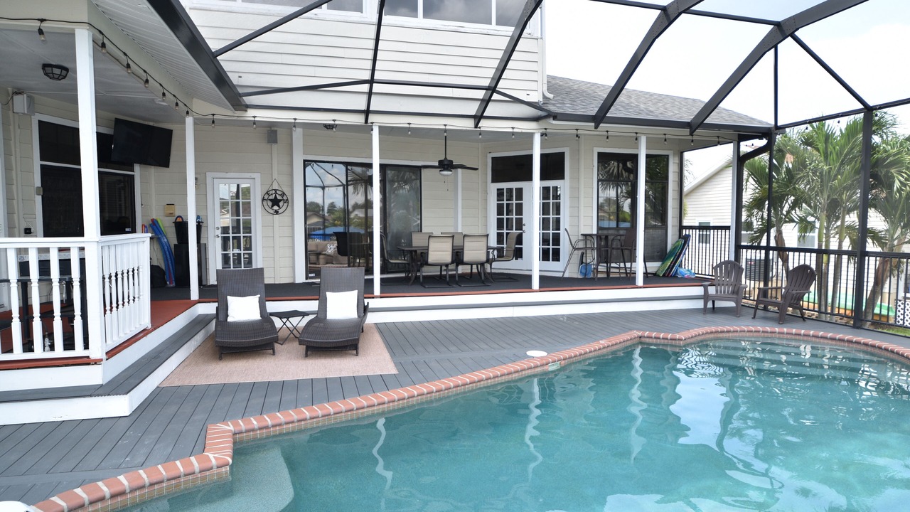 Photo of Outdoor in Apollo Beach