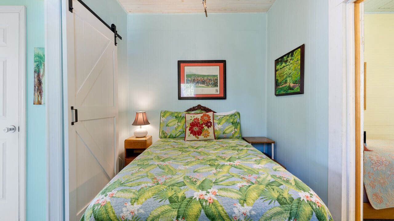 Photo of Bedroom in Cedar Key