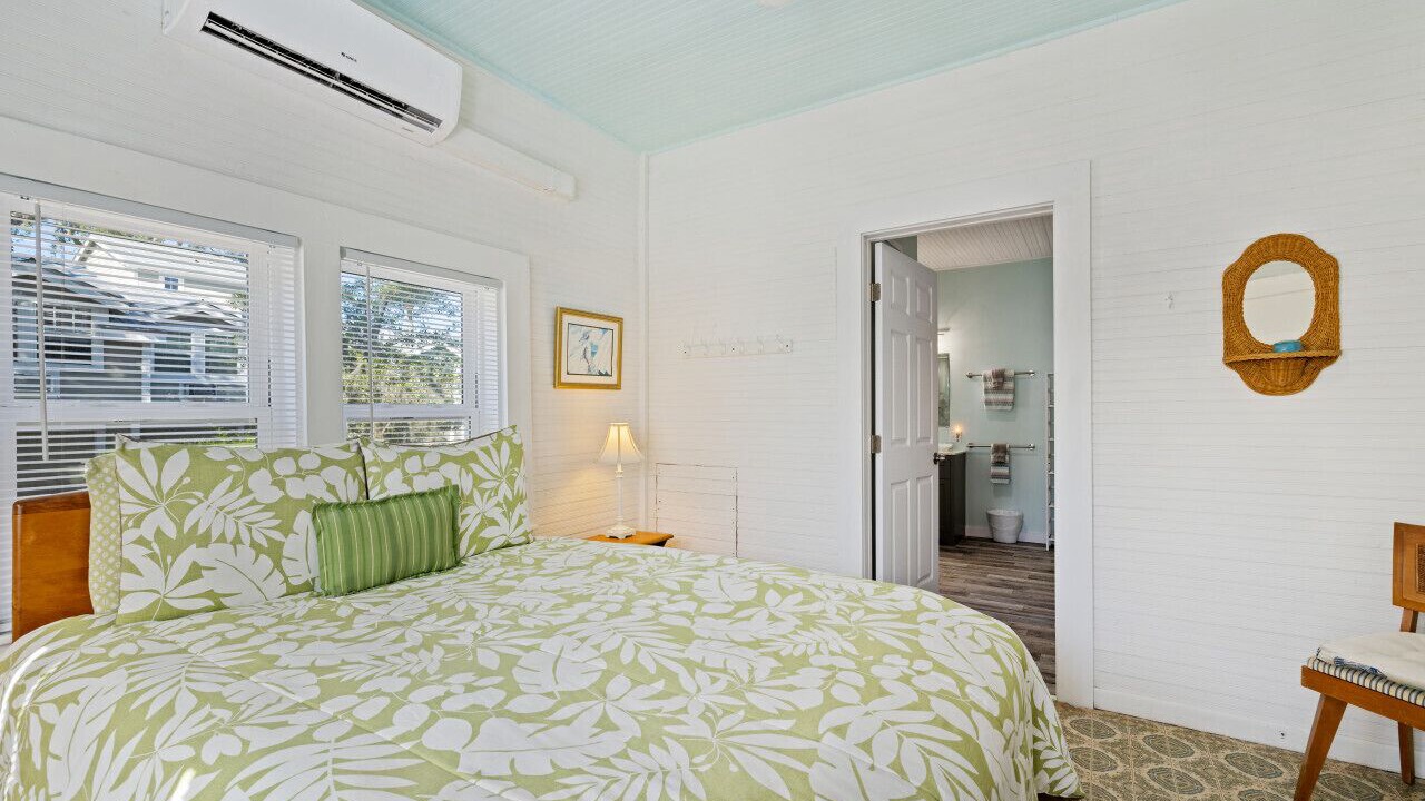 Photo of Bedroom in Cedar Key
