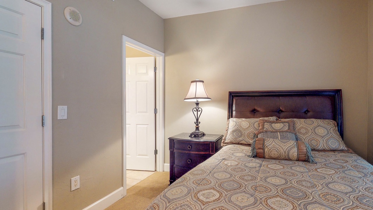Photo of Bedroom in Daytona Beach Shores