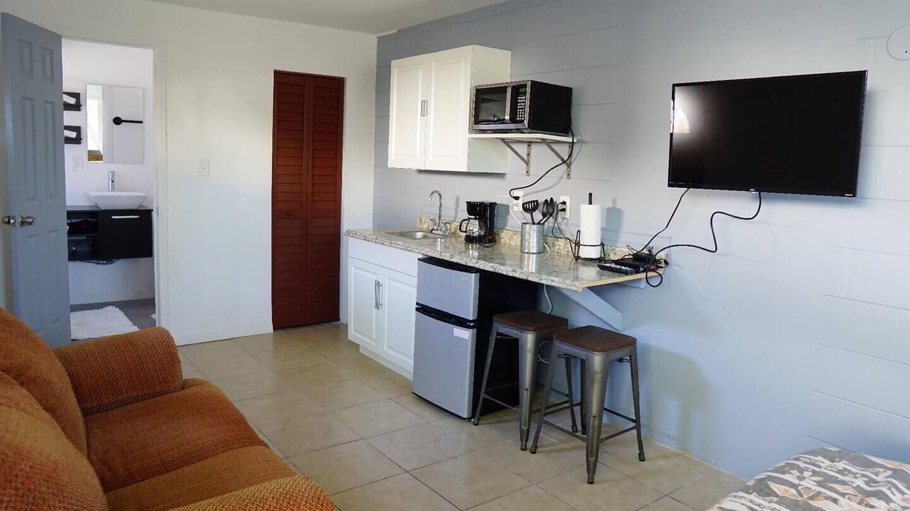 Photo of Livingroom in Carver City - Lincoln Gardens