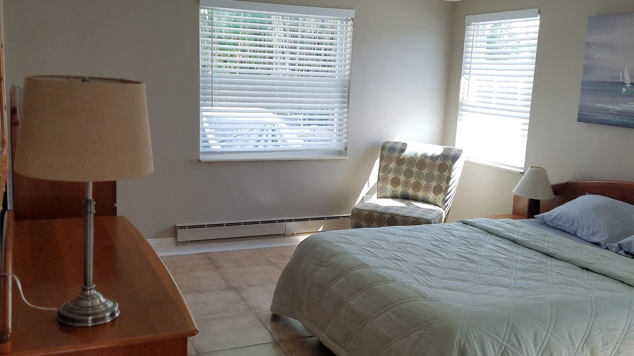 Photo of Bedroom in Redington Beach