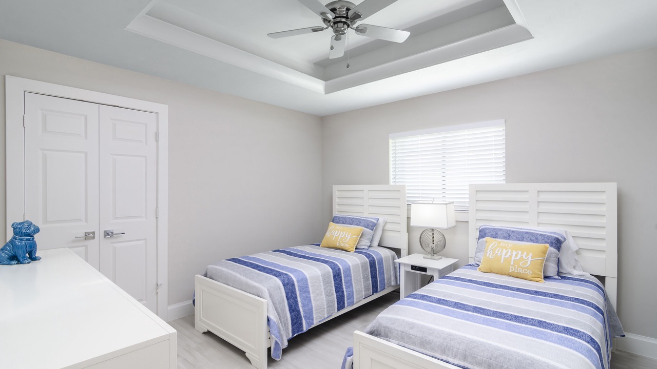 Photo of Bedroom in Naples Park