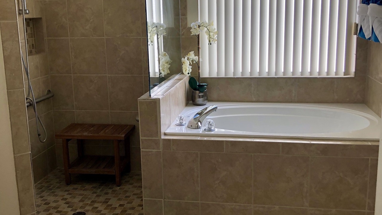 Photo of Bathroom in Calabay Parc