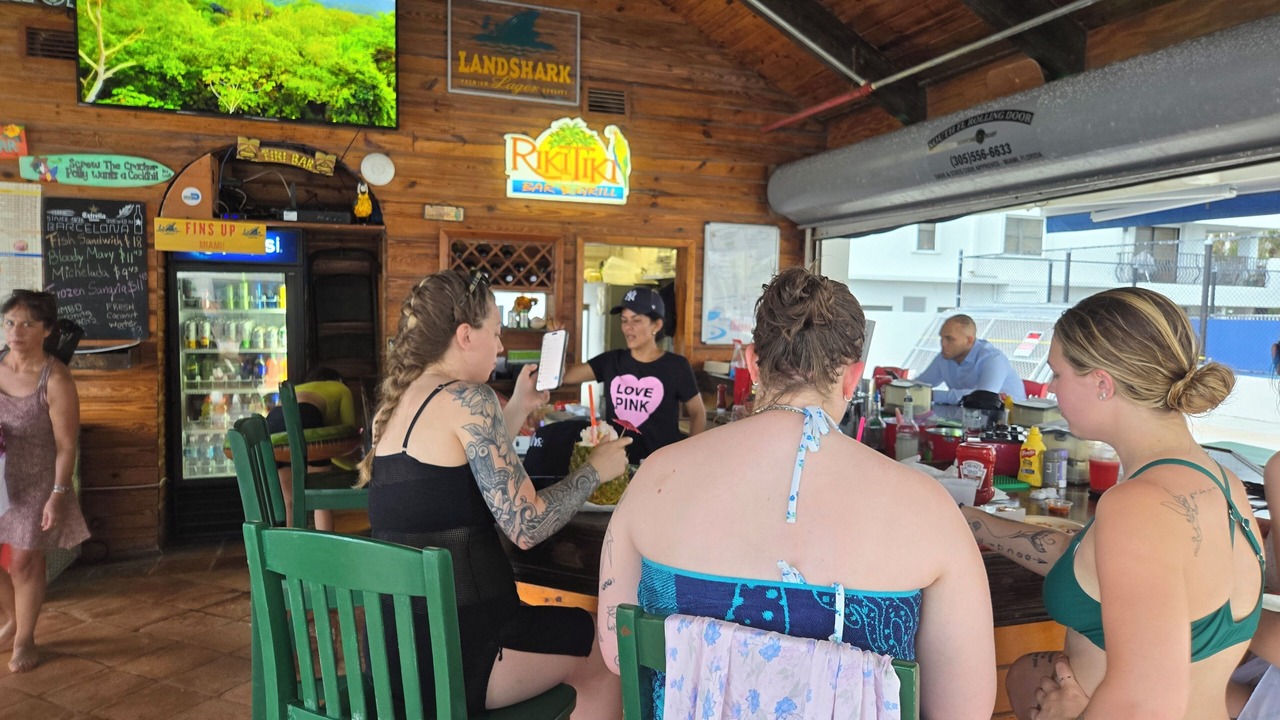 Photo of Others in Mid Beach