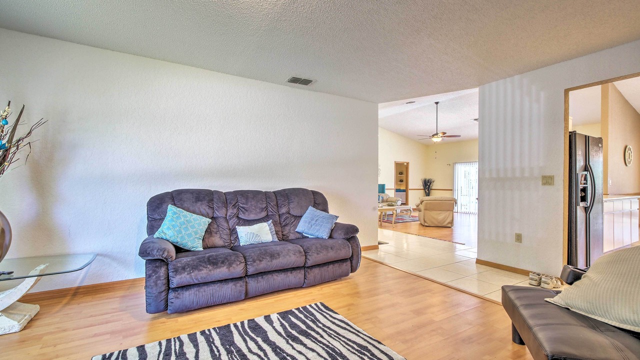Photo of Livingroom in Spring Hill