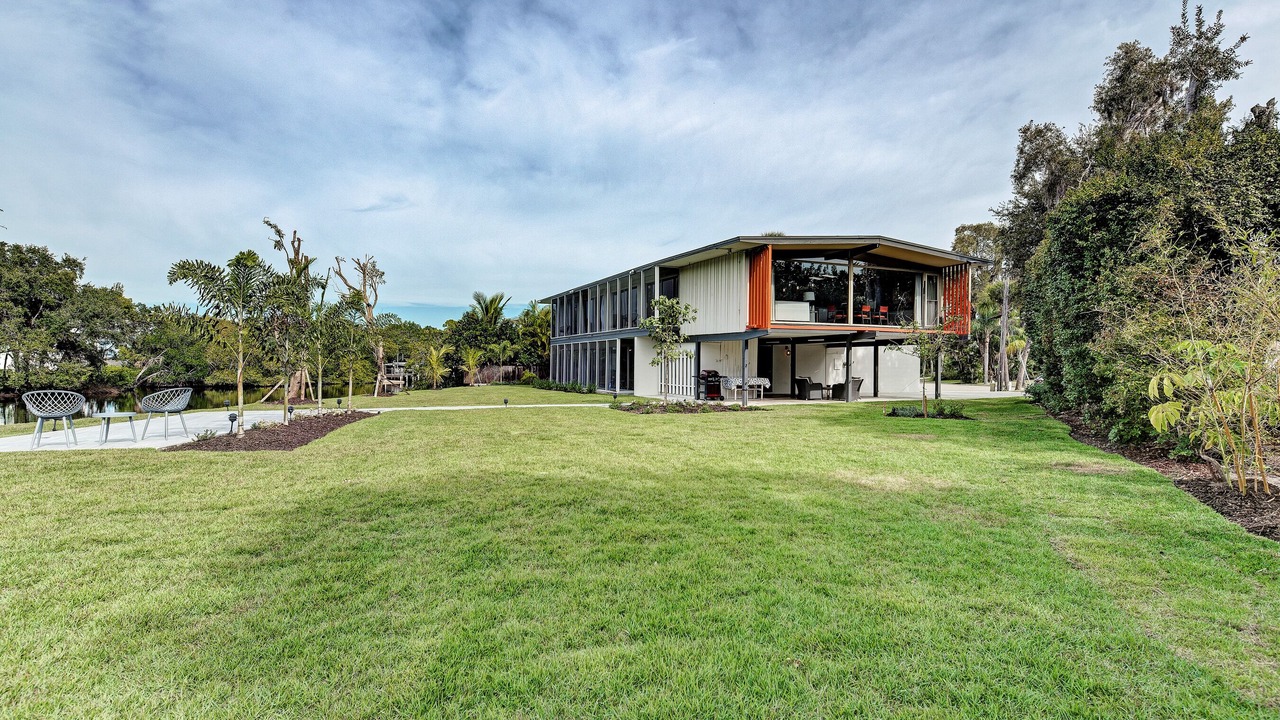 Photo of Outdoor in Riverview Estates