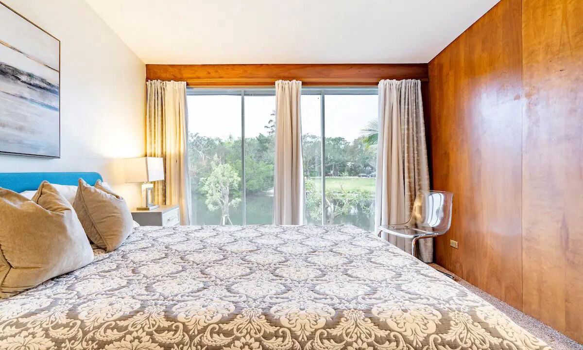 Photo of Bedroom in Riverview Estates