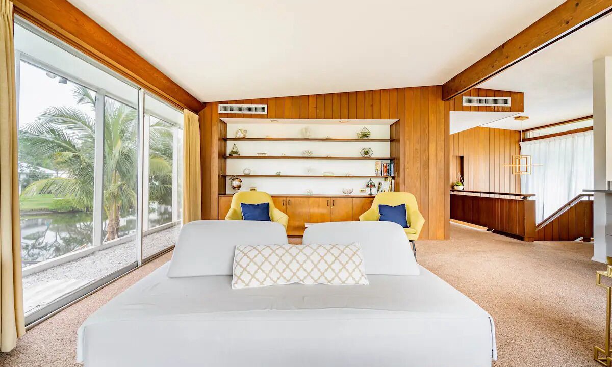 Photo of Bedroom in Riverview Estates