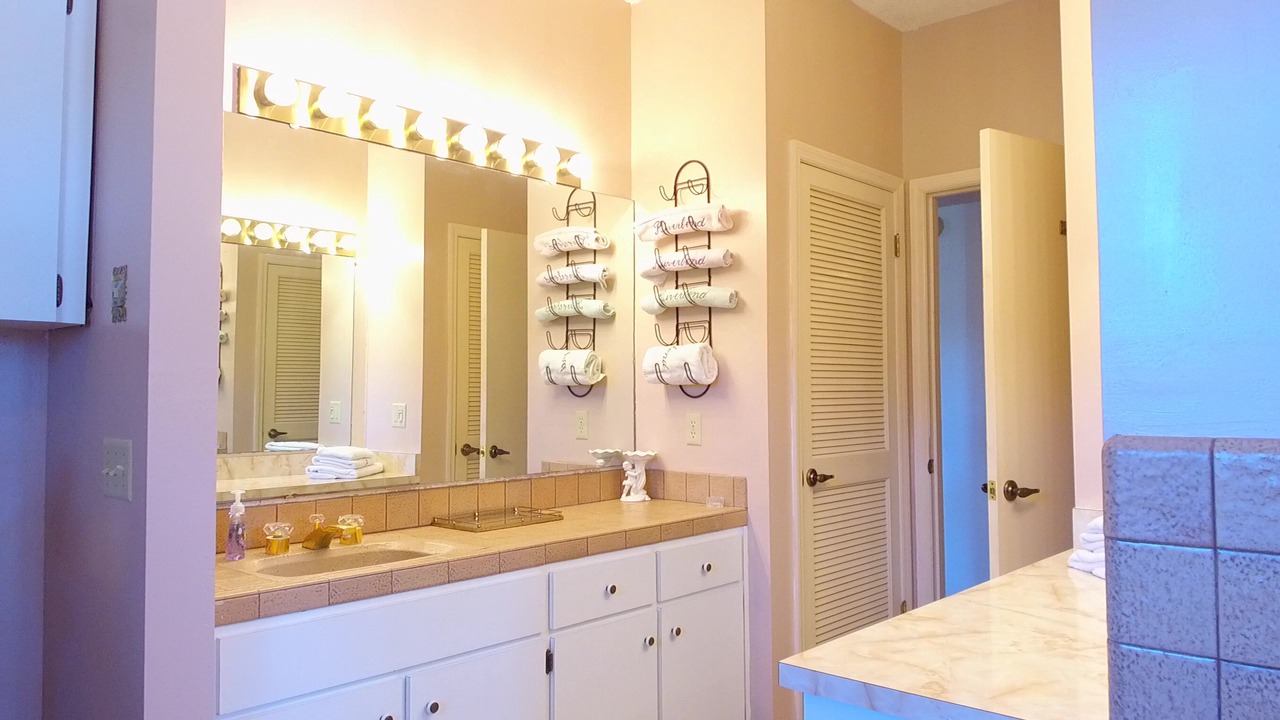 Photo of Bathroom in Astor