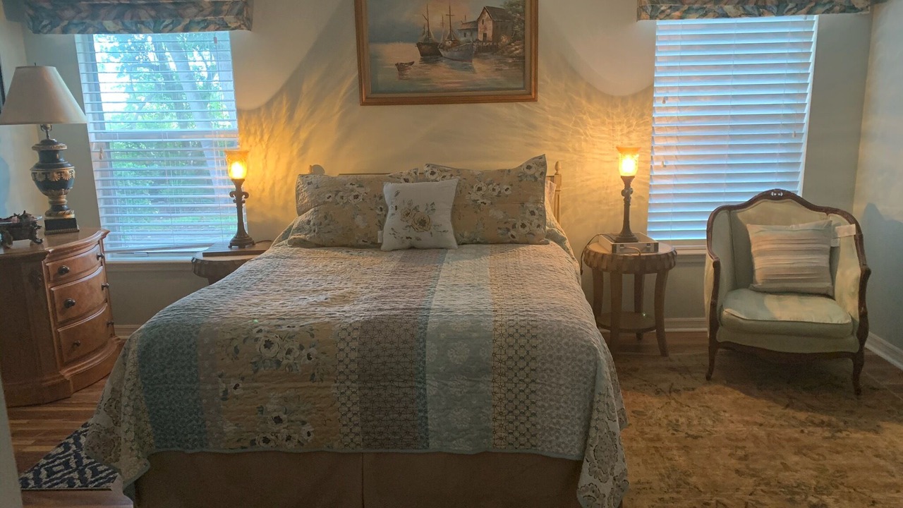 Photo of Bedroom in Mount Dora