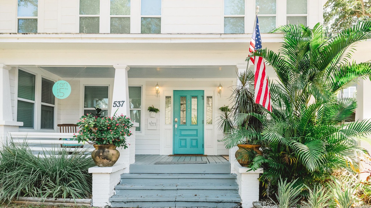 Photo of Outdoor in Historic Uptown