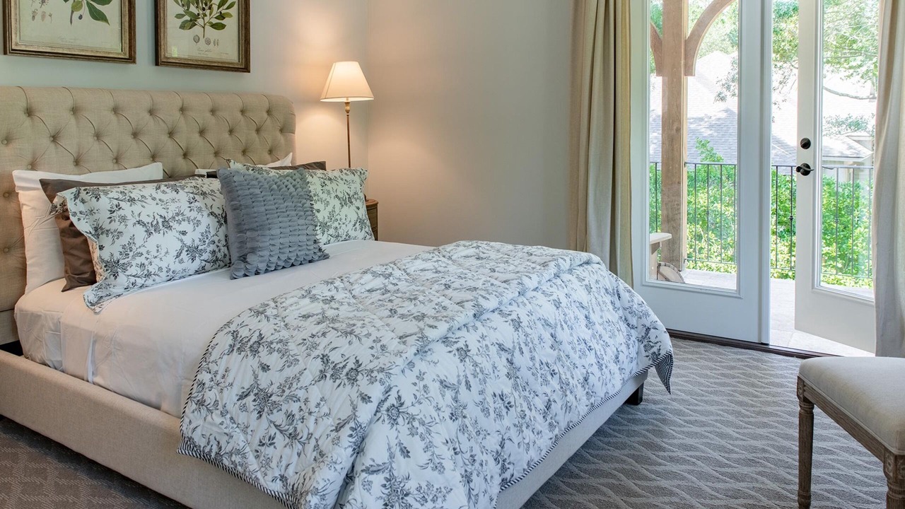 Photo of Bedroom in American Beach