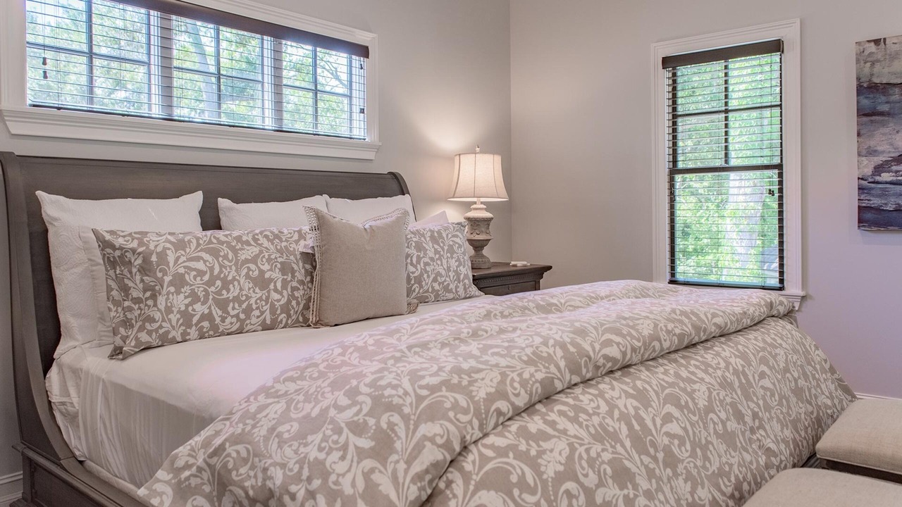 Photo of Bedroom in American Beach