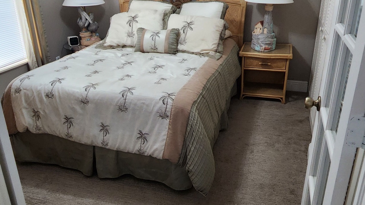 Photo of Bedroom in Hammock Bay