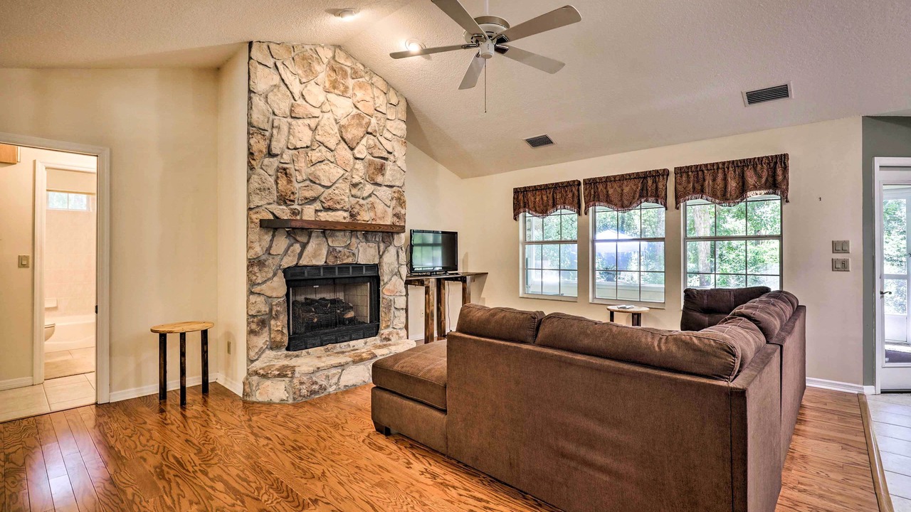 Photo of Bedroom in Earleton