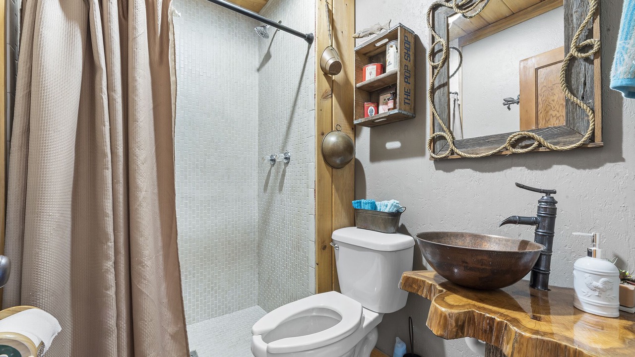 Photo of Bathroom in Old Town