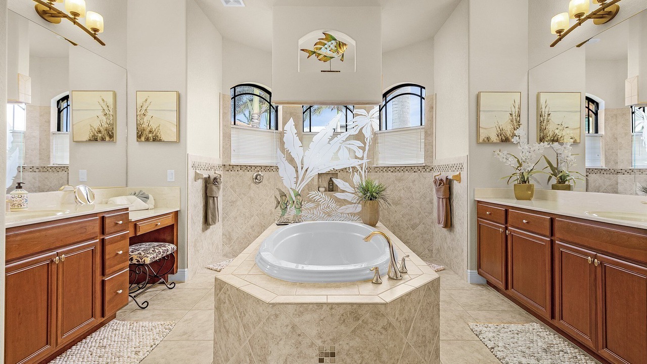 Photo of Bathroom in Yacht Club