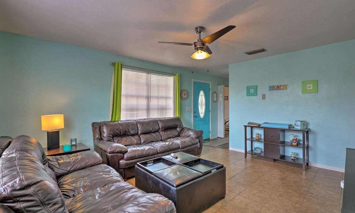 Photo of Livingroom in Ormond-by-the-Sea