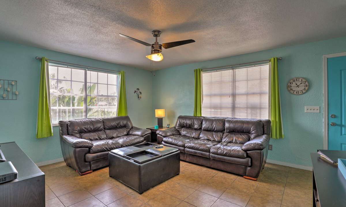 Photo of Livingroom in Ormond-by-the-Sea