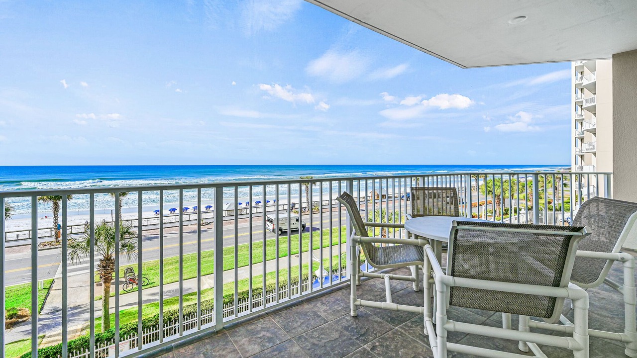 Photo of Patio Balcony in Miramar Beach