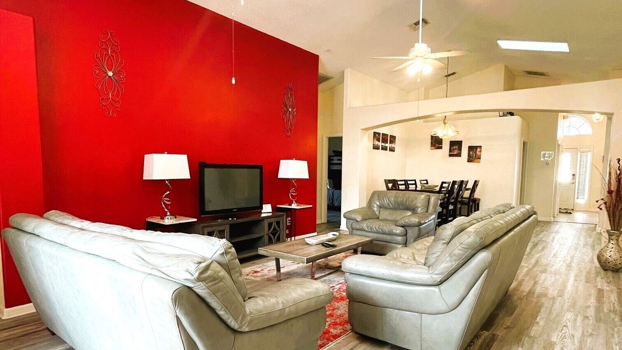 Photo of Livingroom in Windsor Palms