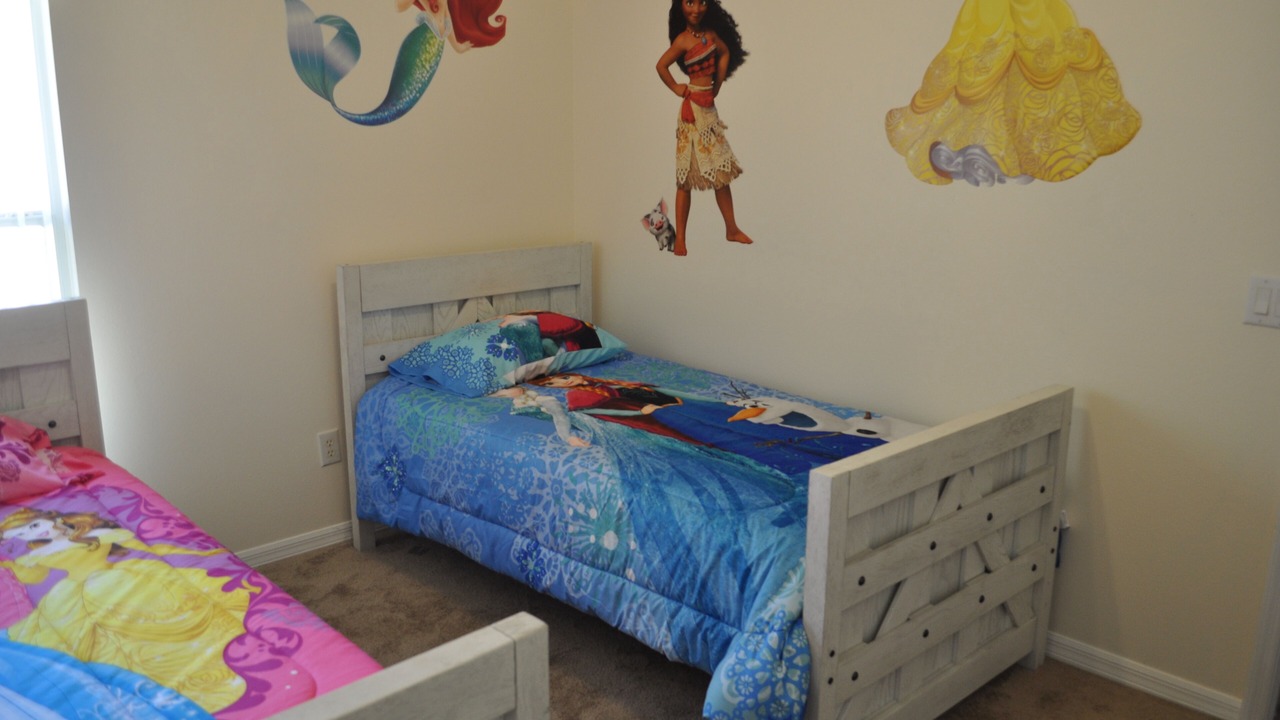 Photo of Bedroom in Windsor Palms