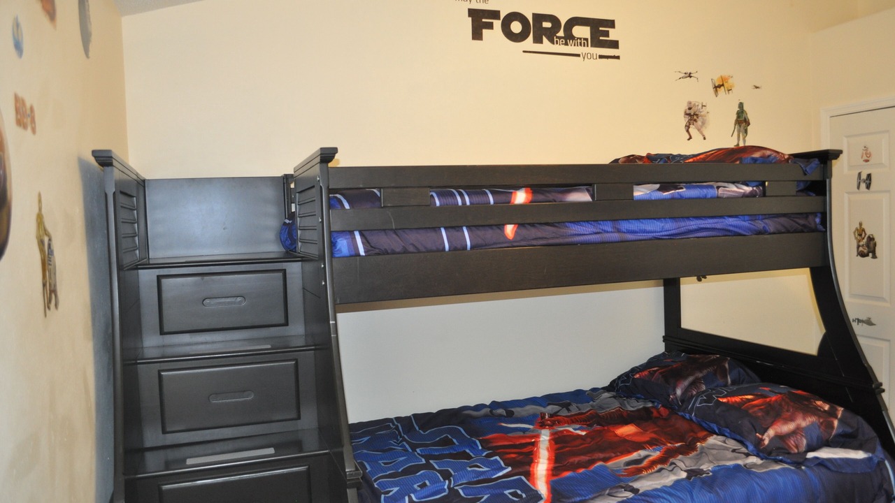Photo of Bedroom in Windsor Palms