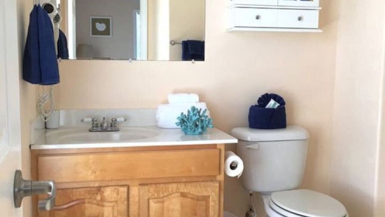 Photo of Bathroom in Cudjoe Key