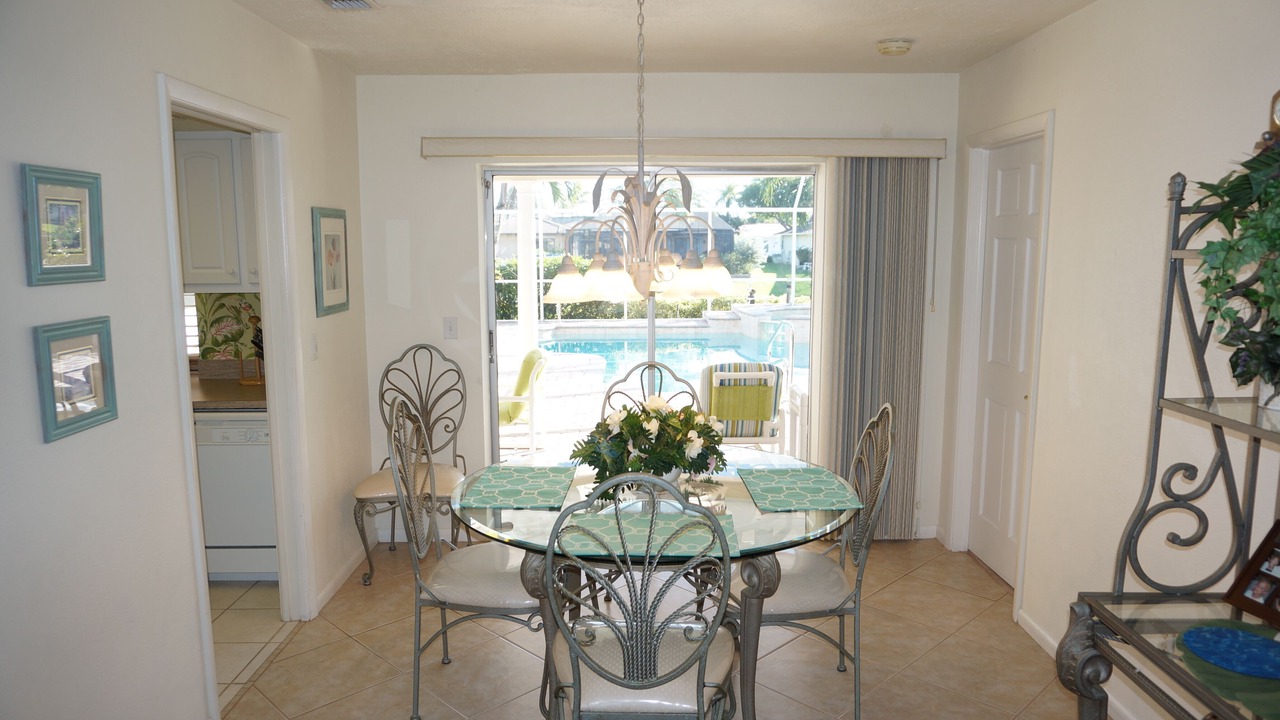 Photo of Bedroom in Caloosahatchee