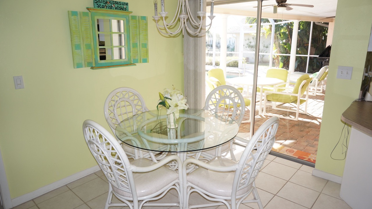 Photo of Bedroom in Caloosahatchee