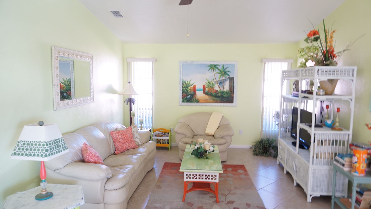 Photo of Bedroom in Caloosahatchee