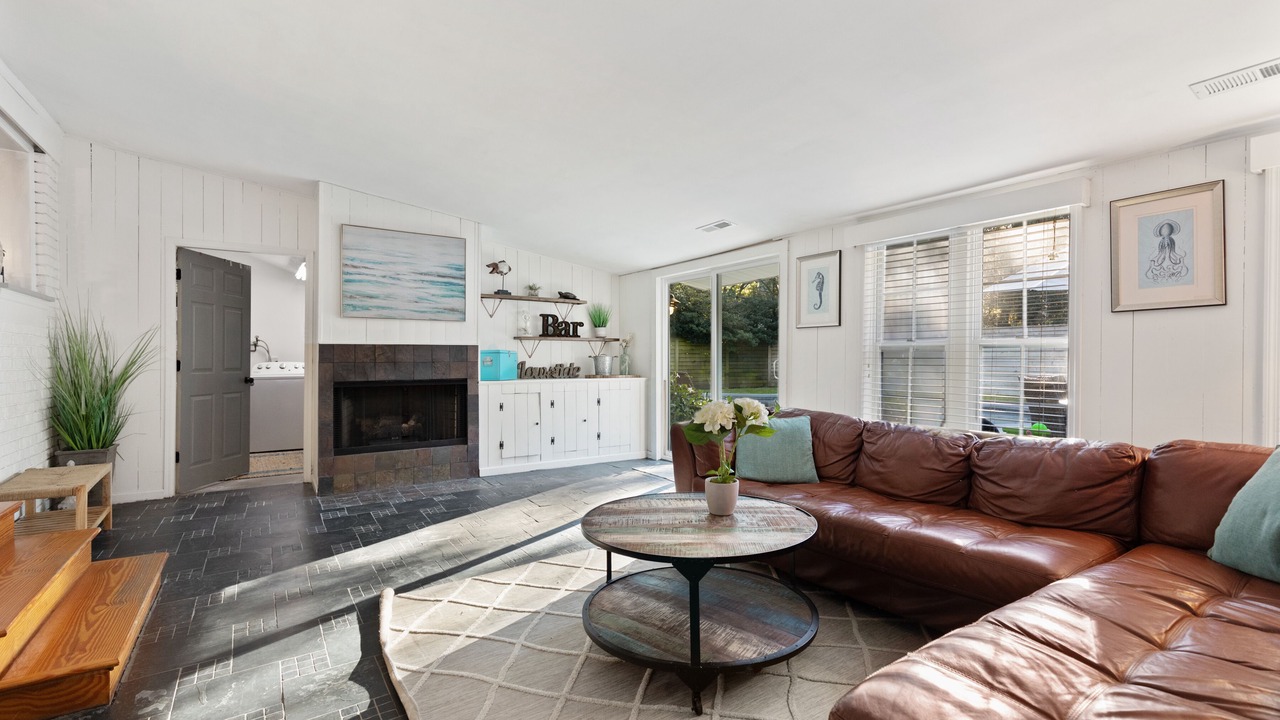 Photo of Livingroom in Isle of Palms