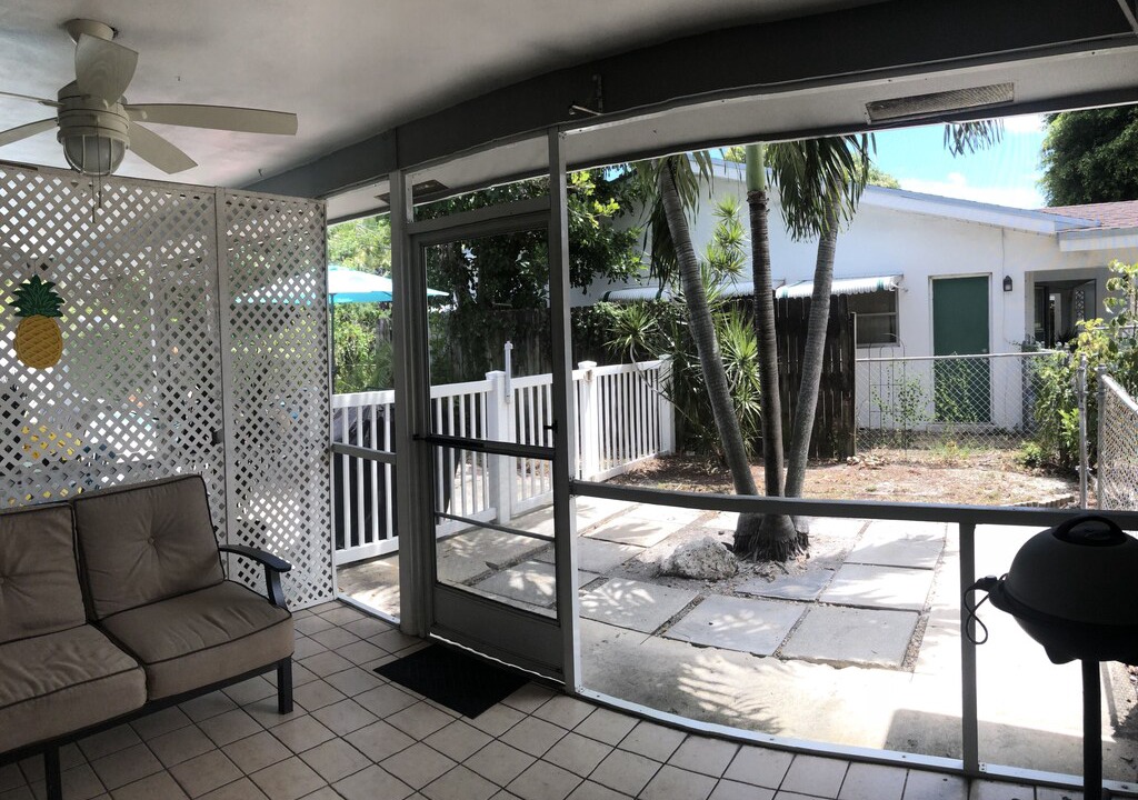 Photo of Others in Coral Ridge Isles