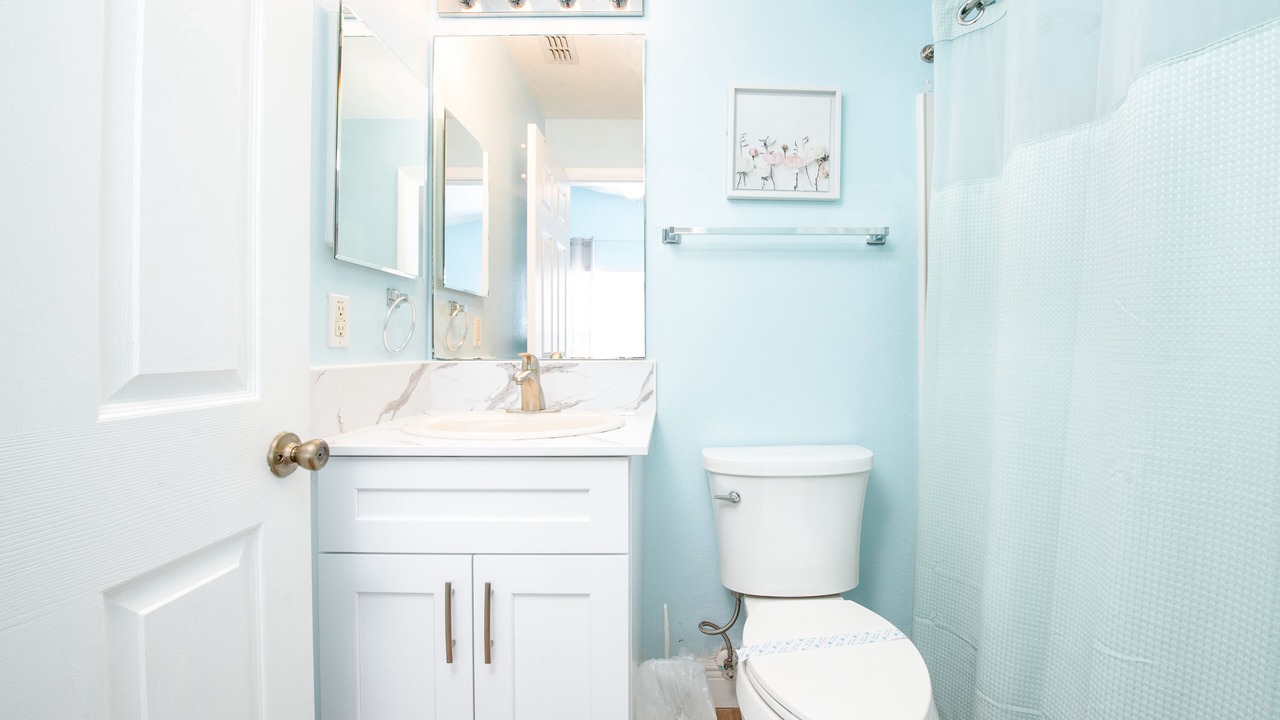 Photo of Bathroom in Davenport