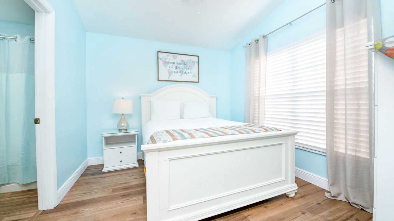 Photo of Bedroom in Davenport