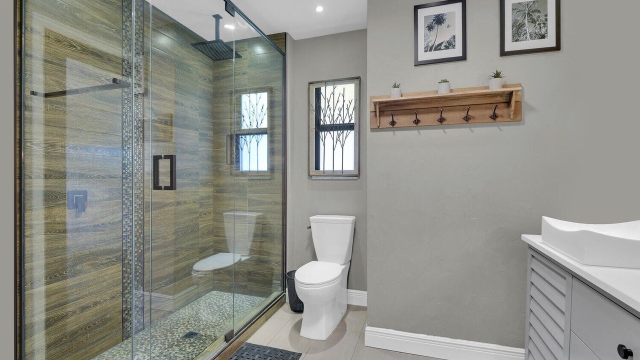 Photo of Bathroom in Lely Golf Estates